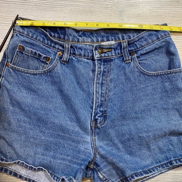 Vintage Jordache High Rise Mom Jean Shorts - Picture 5 of 6